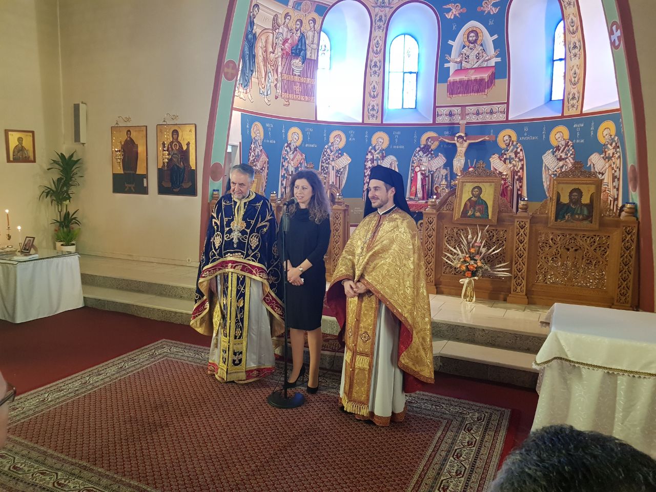 Τέλεση Θείας Λειτουργίας